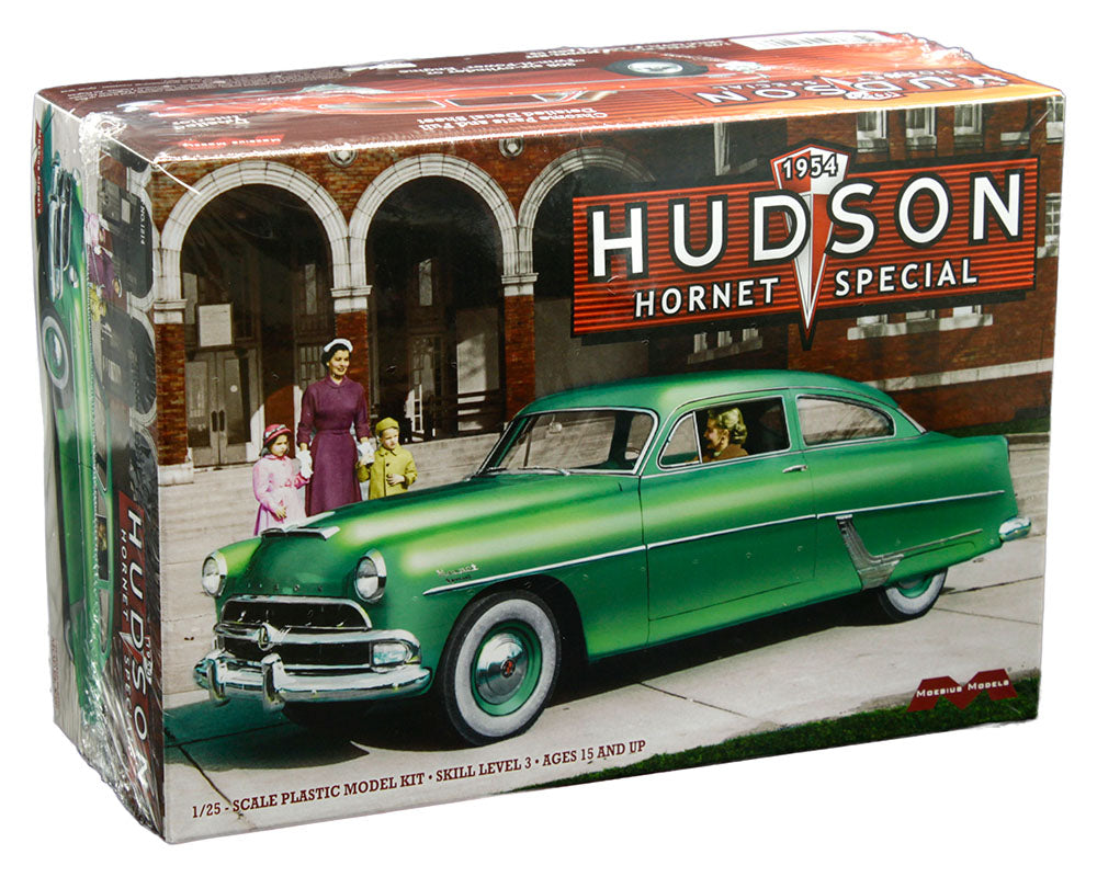 Moebius Models / 1954 Hudson Hornet Special 1/25