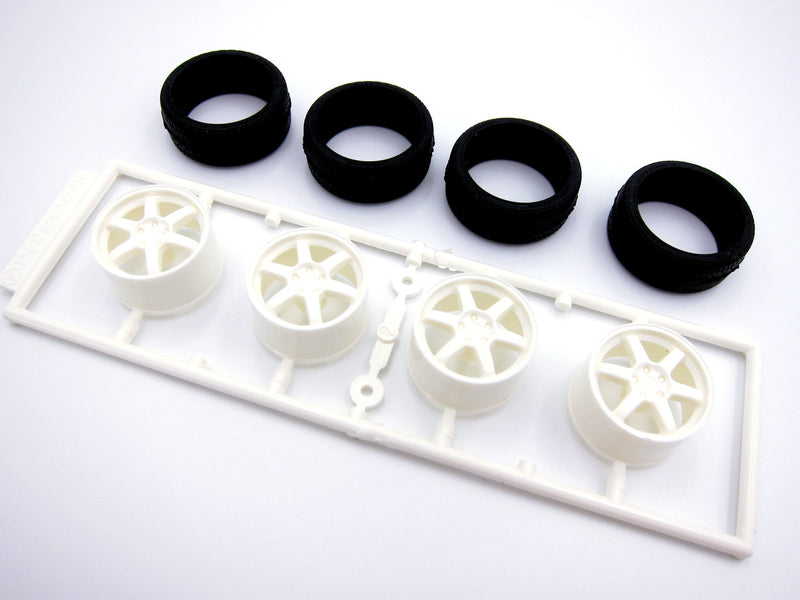 Fujimi 1/24 WM-6 Wangan Midnight, Nissan Skyline GT-R (R32) Tomoya