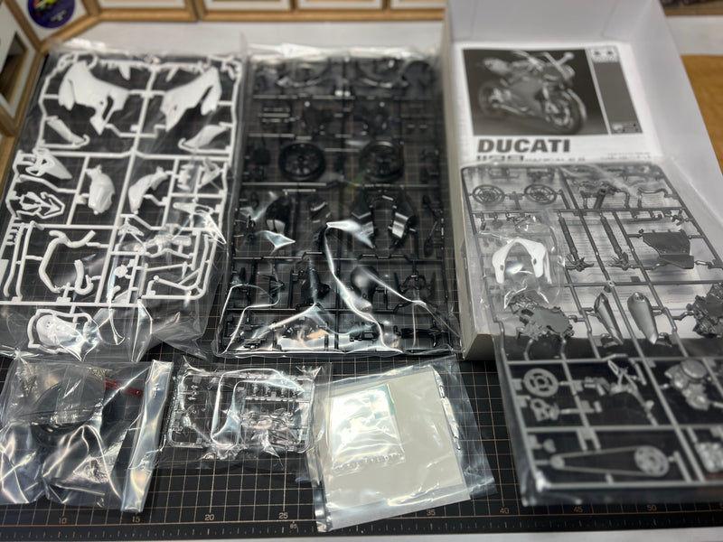 Tamiya 1/12 Ducati 1199 Panigale S Motorcycle