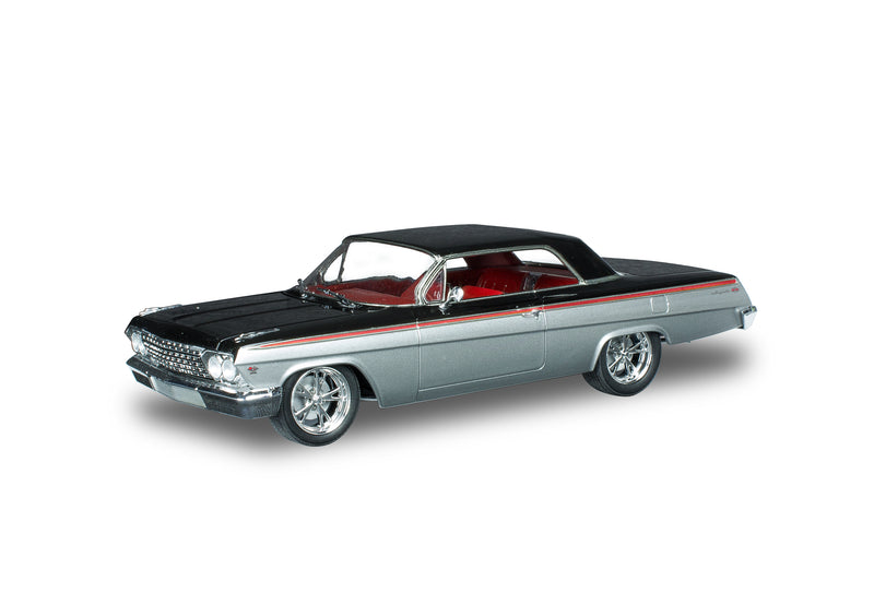 REVELL - 1/25 1962 Chevy Impala Hardtop (3 in 1)