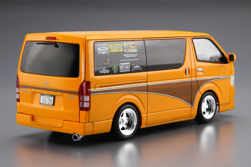 Aoshima 1/24 Hot Company TRH200V Hiace 12 Toyota