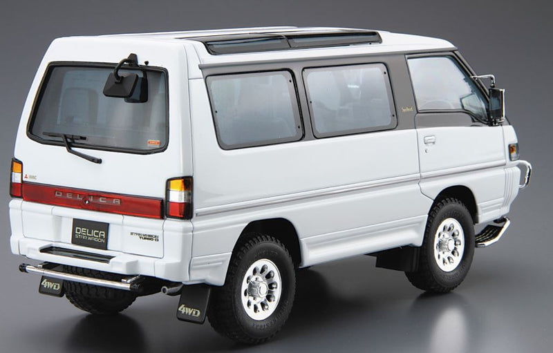 Aoshima 1/24 Mitsubishi P35W Delica Star Wagon '91