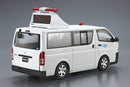 Aoshima 1/24 Toyota TRH200V Hiace Patrol Car '07