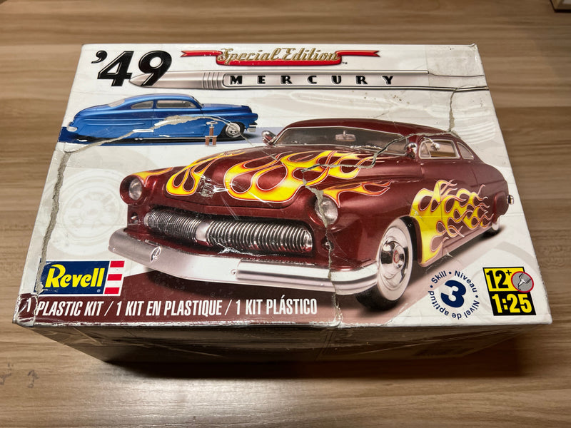 REVELL - 1:25 Scale 49 Mercury Open Box